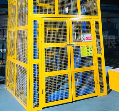 三更罗镇货梯可以安装在室外吗